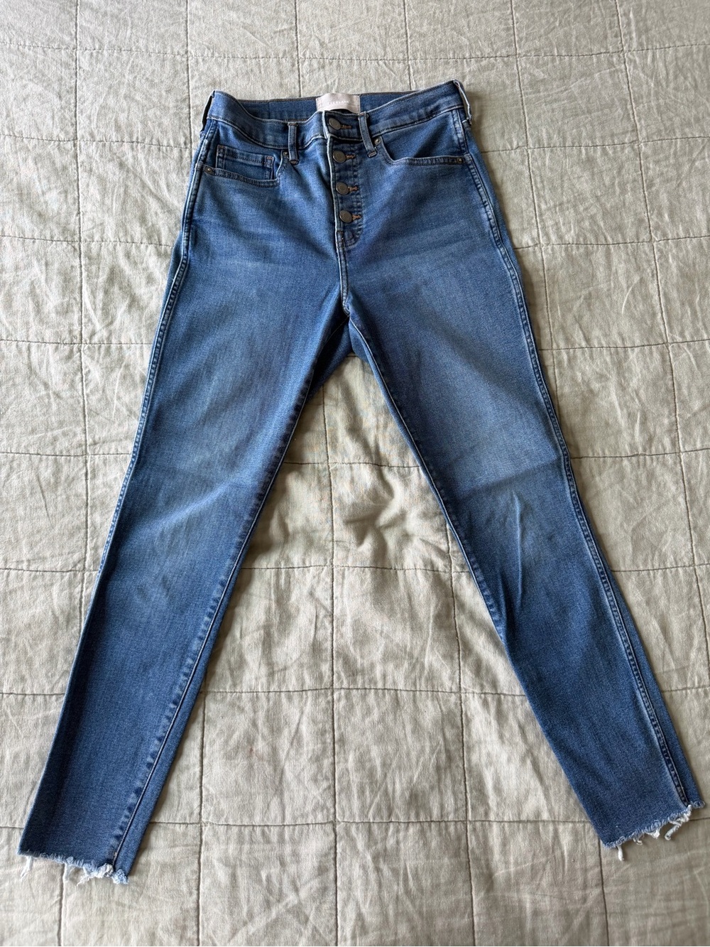 Everlane High-Rise Button-Fly Women’s Jeans in Medium Blue